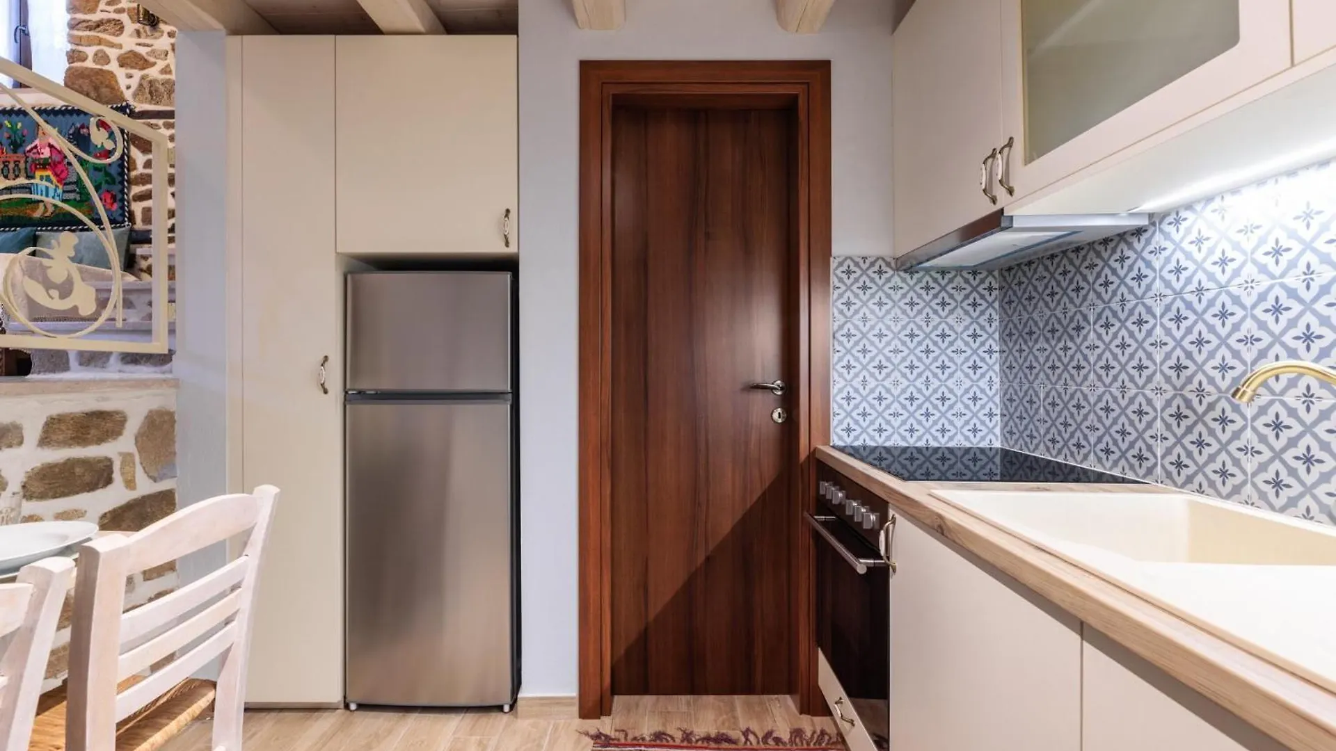 Άρνη' Κόρη Του Αιόλου 2 Apartment Arnaía